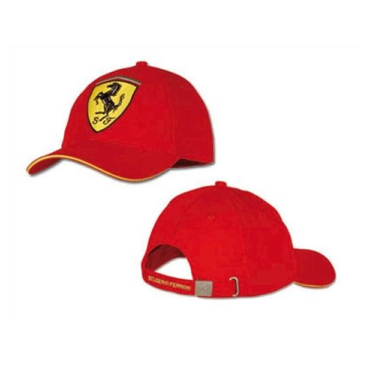 Ferrari casquette rouge